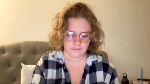 Snapshot of angeloflight273360 chatting on 02/13/25, 11:26 Angel of Light online show from 02/13/25, 11:26