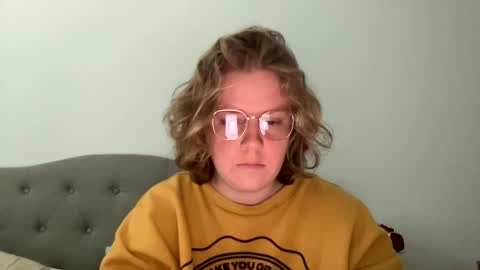 Snapshot of angeloflight273360 chatting on 02/22/25, 05:24 Angel of Light online show from 02/22/25, 05:24