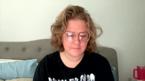 Snapshot of angeloflight273360 chatting on 03/05/25, 05:29 Angel of Light online show from 03/05/25, 05:29