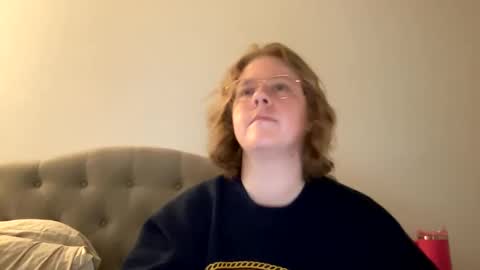 Snapshot of angeloflight273360 chatting on 03/07/25, 11:49 Angel of Light online show from 03/07/25, 11:49