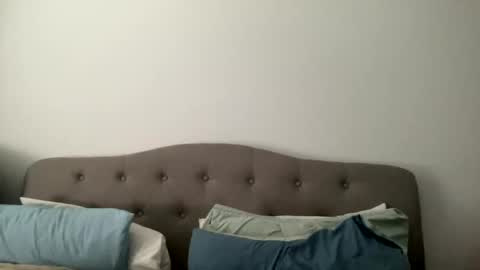 Snapshot of angeloflight273360 chatting on 03/09/25, 05:06 Angel of Light online show from 03/09/25, 05:06