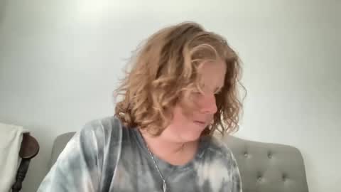 Snapshot of angeloflight273360 chatting on 09/16/25, 05:58 Angel of Light online show from 09/16/25, 05:58