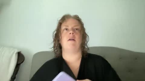 Snapshot of angeloflight273360 chatting on 10/15/25, 12:38 Angel of Light online show from 10/15/25, 12:38