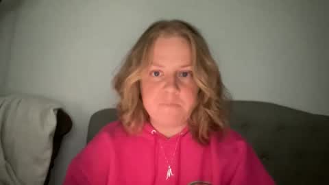 Snapshot of angeloflight273360 chatting on 10/28/25, 01:14 Angel of Light online show from 10/28/25, 01:14