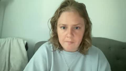 Snapshot of angeloflight273360 chatting on 11/12/25, 01:11 Angel of Light online show from 11/12/25, 01:11