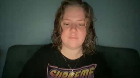 Snapshot of angeloflight273360 chatting on 12/02/25, 12:54 Angel of Light online show from 12/02/25, 12:54