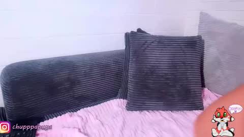 Snapshot of angelok_ chatting on 09/15/25, 05:40 My name is Ena. You will make me very happy if you subscribe. Love you  online show from 09/15/25, 05:40