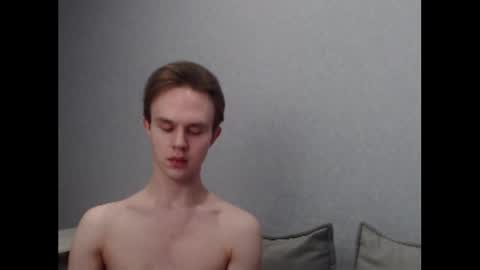 Angel online show from 02/01/25, 11:43