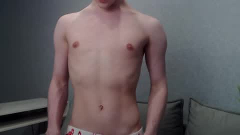 Angel online show from 02/10/25, 06:35