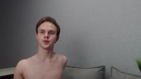 Angel online show from 02/13/25, 06:59