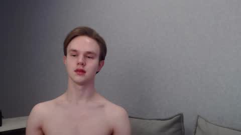 Angel online show from 02/22/25, 09:34