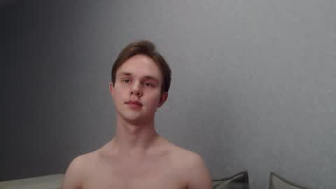 Angel online show from 03/12/25, 12:15