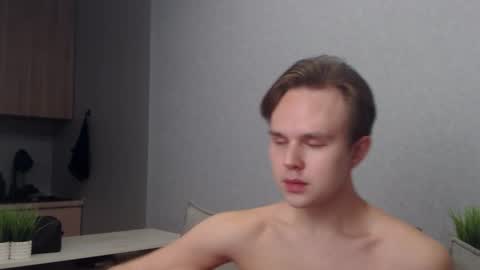 Angel online show from 12/23/25, 10:35