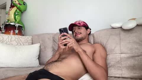 Sebastian online show from 07/02/26, 04:35