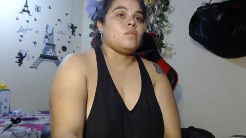 Snapshot of angelsexhotlatin chatting on 11/21/25, 02:10 angelsexhotlatin online show from 11/21/25, 02:10