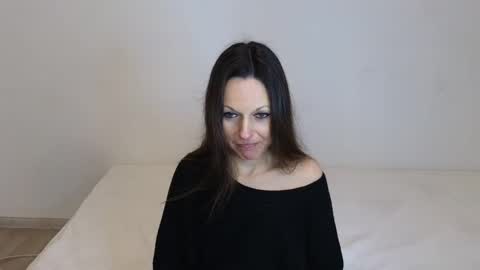 Giulia online show from 02/09/26, 01:48