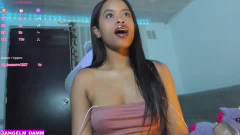 Snapshot of angelsmia_ chatting on 03/08/25, 03:50  MIA available content ask online show from 03/08/25, 03:50