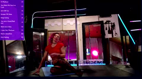 Snapshot of angelsparkle80 chatting on 03/15/26, 06:19 Madison Marie online show from 03/15/26, 06:19