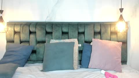 ANGIE online show from 01/25/25, 05:19