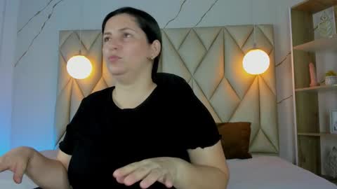 ANGIE online show from 12/20/25, 12:56