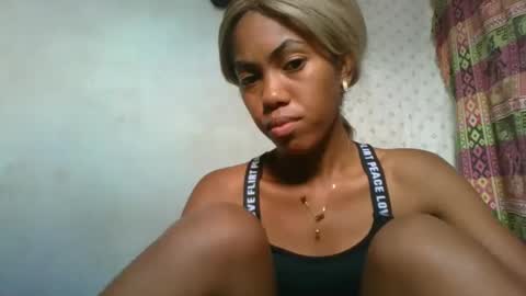 angeltta69 online show from 02/15/26, 09:08