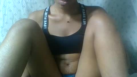 Snapshot of angeltta69 chatting on 06/06/26, 07:07 angeltta69 online show from 06/06/26, 07:07