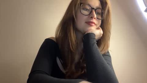 Lisa online show from 11/28/25, 03:47