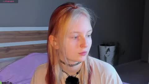 angelwise online show from 06/10/26, 03:07