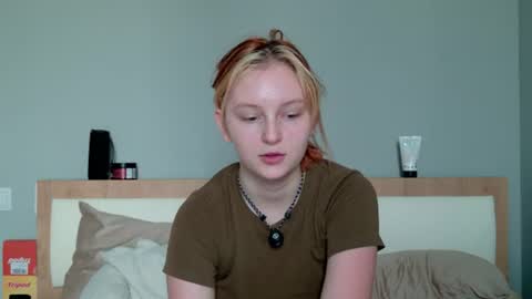 angelwise online show from 07/27/26, 03:24