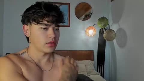 Snapshot of angelx_fox chatting on 02/10/25, 10:31 Angel Fox online show from 02/10/25, 10:31