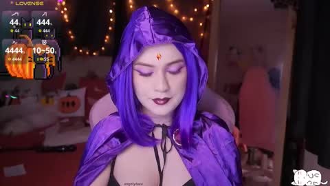 Angel online show from 10/26/25, 05:35