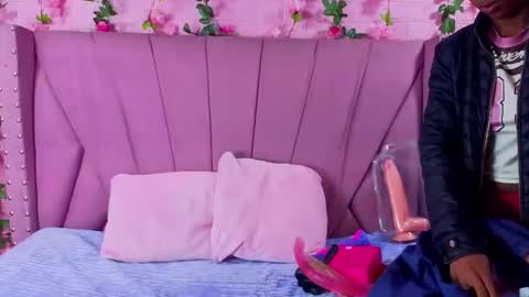 Anyega online show from 02/18/26, 12:34