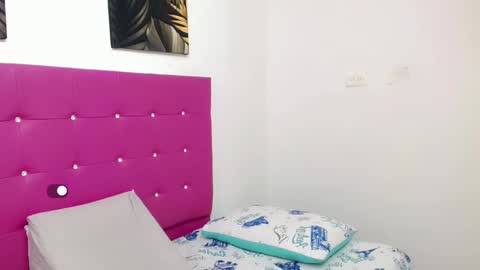 Angie online show from 02/16/25, 11:27