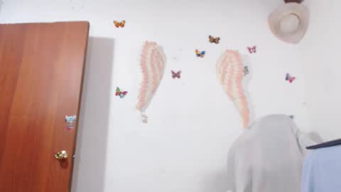 ints marianaroldan945 online show from 03/07/25, 12:45