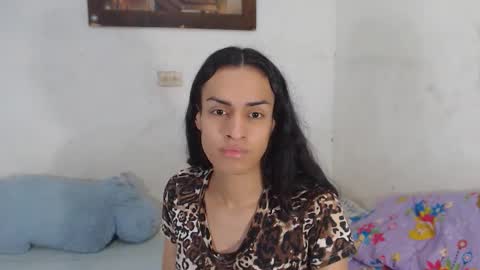 ints marianaroldan945 online show from 01/16/26, 10:08