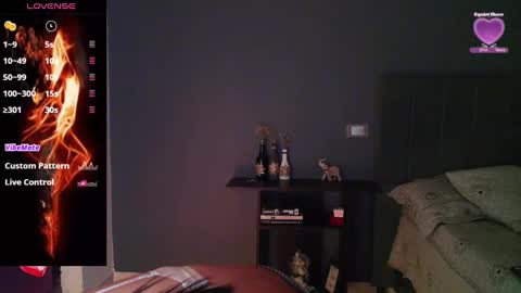 Angiebaxt online show from 10/15/25, 12:44