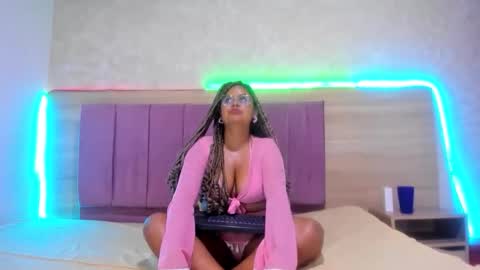 Snapshot of angiekatrinacm101 chatting on 02/19/26, 11:39 angiekatrinacm101 online show from 02/19/26, 11:39