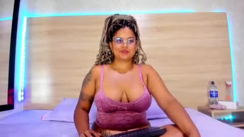 Snapshot of angiekatrinacm101 chatting on 02/23/26, 11:40 angiekatrinacm101 online show from 02/23/26, 11:40