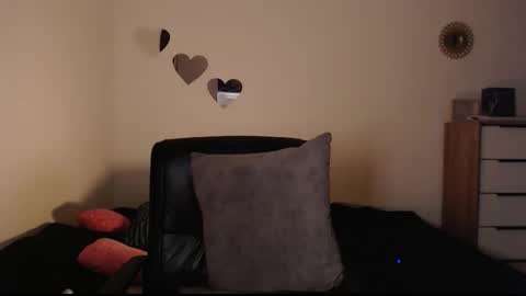 VALENTINA online show from 03/21/26, 12:15