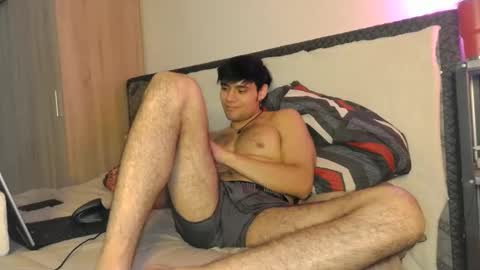 Snapshot of angrydeimos chatting on 03/01/25, 04:47 Deimos online show from 03/01/25, 04:47