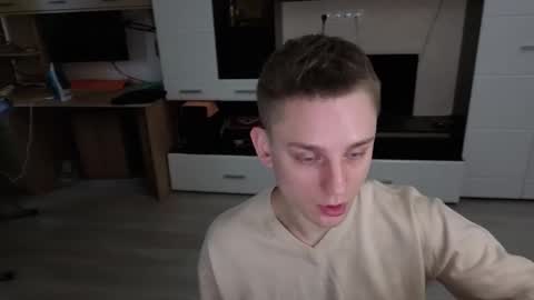 vodka online show from 11/06/25, 04:46