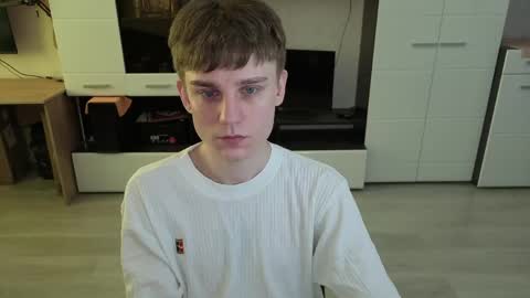 vodka online show from 04/08/26, 05:07