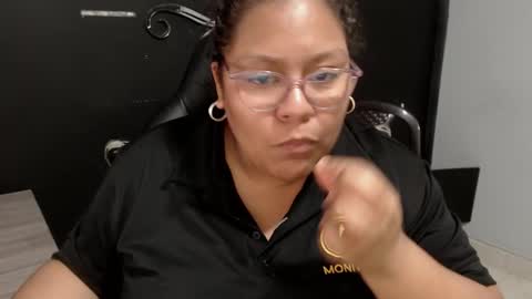 Snapshot of angy_ro12 chatting on 02/14/25, 03:54 angy online show from 02/14/25, 03:54