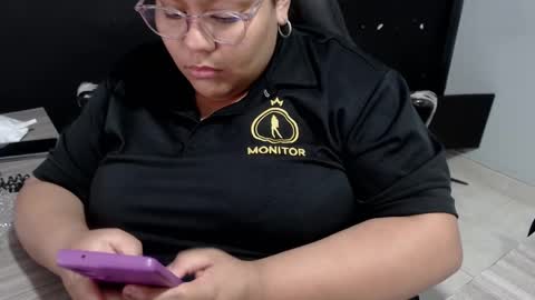 Snapshot of angy_ro12 chatting on 02/21/25, 01:44 angy online show from 02/21/25, 01:44