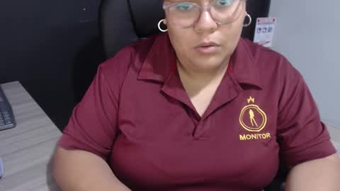 Snapshot of angy_ro12 chatting on 12/16/25, 09:09 angy online show from 12/16/25, 09:09