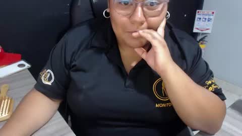 Snapshot of angy_ro12 chatting on 07/14/26, 02:05 angy online show from 07/14/26, 02:05