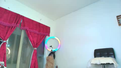 Jovana Michell online show from 10/17/25, 11:57