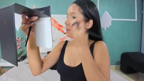 Ania online show from 10/29/25, 01:24