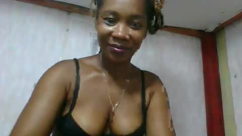anicka9704 online show from 04/16/26, 02:56