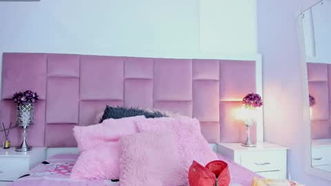 anierey online show from 01/17/25, 11:38